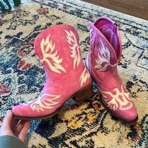 Roper cowgirl booties size 6.5 pink